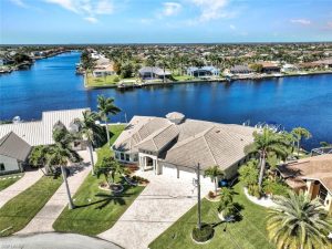 Exploring the Best Waterfront Properties in Cape Coral